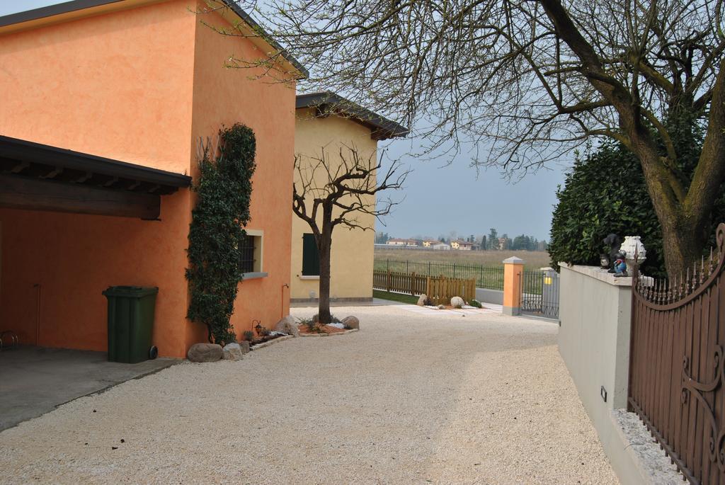 Casa Bassana Apartment Peschiera del Garda Bagian luar foto